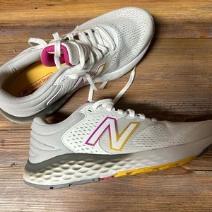 New Balance Women's 520 V7 Running Shoe